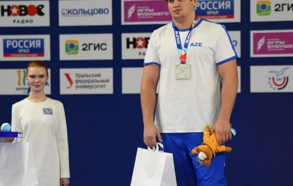 Güləşçimiz gümüş medal qazandı - FOTO