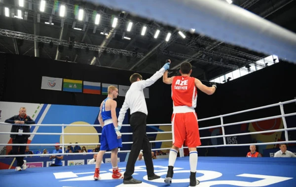 Azərbaycan boksçusu Beynəlxalq Universitet İdman Festivalının finalına vəsiqə qazanıb - FOTO