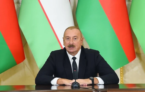 İlham Əliyev və Şavkat Mirziyoyev mətbuata bəyanatlarla çıxış ediblər - YENİLƏNİB - FOTO