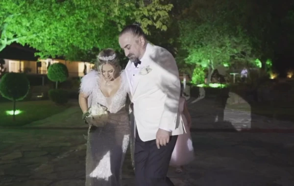 Həyat yoldaşına verdiyi sözü 31 il sonra tutdu - FOTO/VİDEO