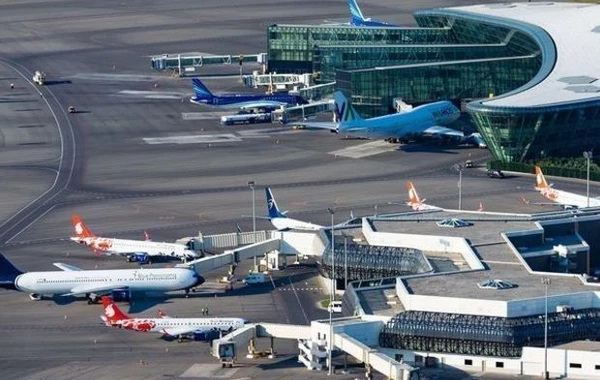 "Türk Hava Yolları"nın təyyarəsi Bakıya təcili eniş edib