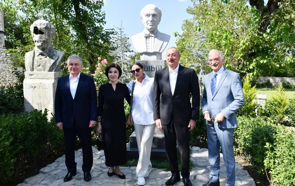 Azərbaycan ilə Özbəkistan prezidentləri və xanımları Şuşaya səfər ediblər - YENİLƏNİB - FOTO