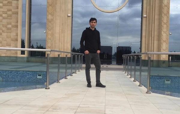 Bakıda faciəvi şəkildə vəfat edən bacı-qardaşın görüntüsü - FOTO