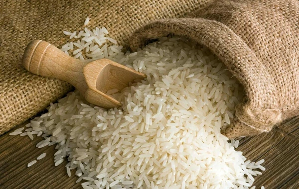 Hindistan düyü tədarükünə məhdudiyyətlər qoyur