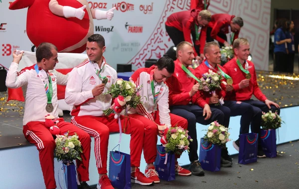 Dünya çempionatı: Ukraynadan olan atıcı qızıl medal qazanıb - FOTO