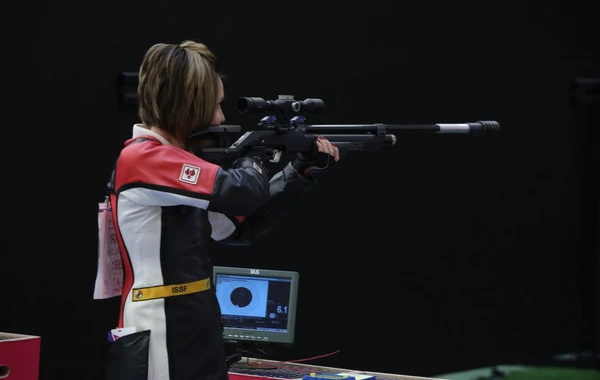 Dünya çempionatı: Ukraynadan olan atıcı qızıl medal qazanıb - FOTO