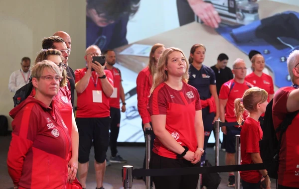 Dünya çempionatı: Ukraynadan olan atıcı qızıl medal qazanıb - FOTO