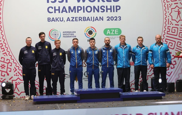 Dünya çempionatı: Ukraynadan olan atıcı qızıl medal qazanıb - FOTO