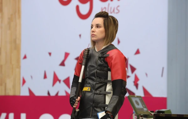 Dünya çempionatı: Ukraynadan olan atıcı qızıl medal qazanıb - FOTO