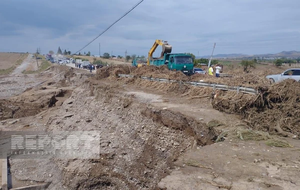 Sel Göyçayda fəsadlar törədib, Aşağı Qaraməryəm kəndi ilə əlaqə tam kəsilib - FOTO