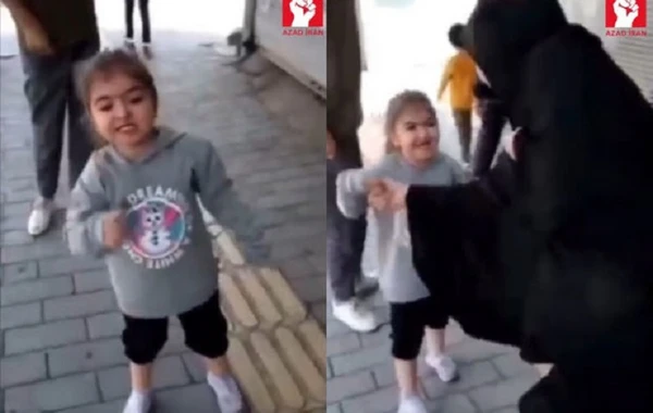 İranda balaca uşaq da anti-hökumət şüarı səsləndirir - VİDEO