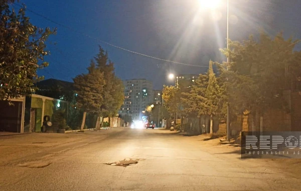 Sarayda küçə lampalarına uzun müddətdən sonra elektrik enerjisi verilib - FOTO