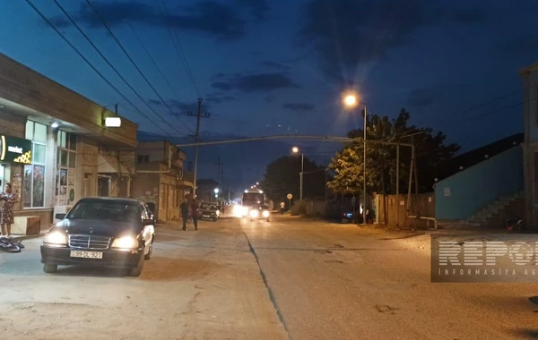 Sarayda küçə lampalarına uzun müddətdən sonra elektrik enerjisi verilib - FOTO