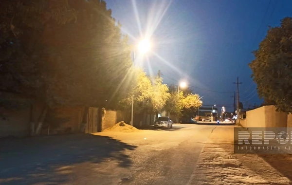 Sarayda küçə lampalarına uzun müddətdən sonra elektrik enerjisi verilib - FOTO