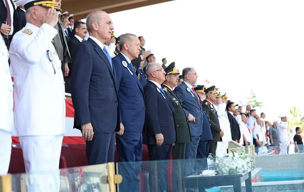 Zakir Həsənov Türkiyənin Hərbi Dənizçilik və Təyyarəçilik məktəblərinin buraxılış mərasimlərində iştirak edib - FOTO