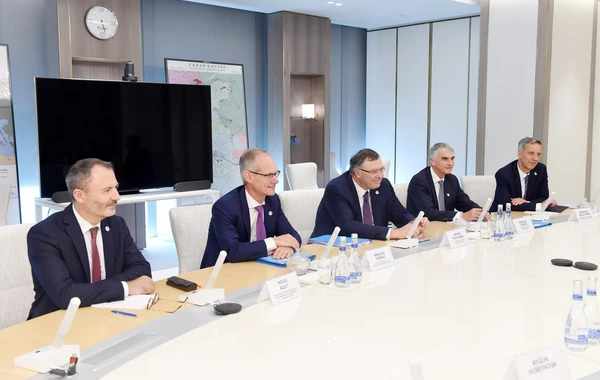 SOCAR “TotalEnergies” ilə “Abşeron” yatağının işlənilməsinin ikinci mərhələsini müzakirə edib - FOTO