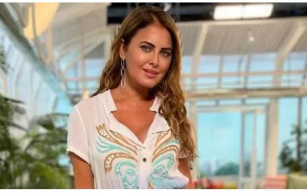 Məşhur model uğursuz plastik əməliyyatlarından sonra öldü - FOTO