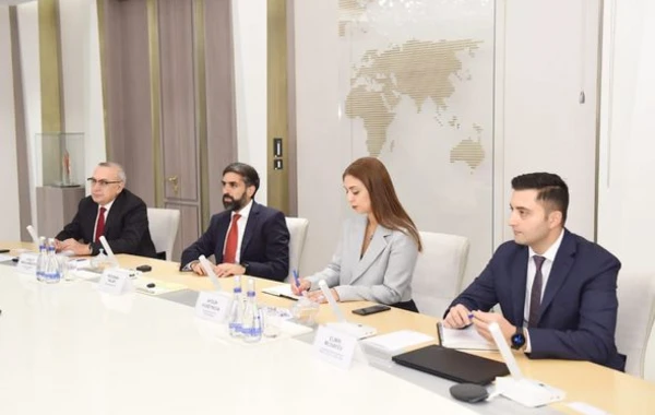 Президент SOCAR встретился с гендиректором ICIEC - ФОТО