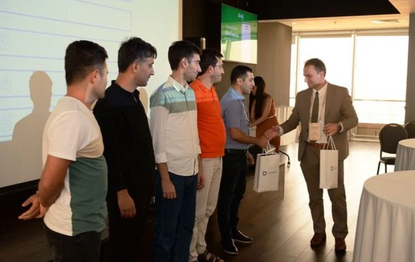 “AzInTelecom” jurnalistlər üçün təlim keçirdi - FOTO