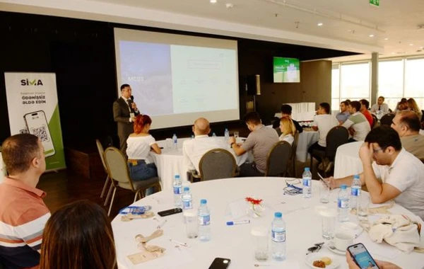 “AzInTelecom” jurnalistlər üçün təlim keçirdi - FOTO