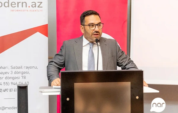 "Nar" оказал поддержку образованию: награждены абитуриенты, набравшие самые высокие баллы - ФОТО