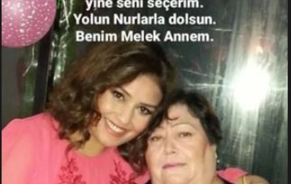Müğənni Aygünə ağır itki üz verdi - FOTO