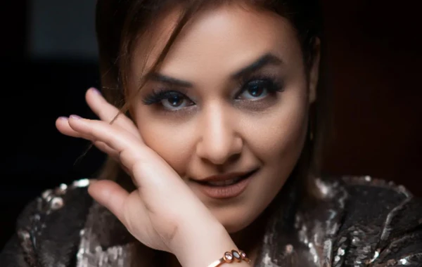 Müğənni Aygünə ağır itki üz verdi - FOTO