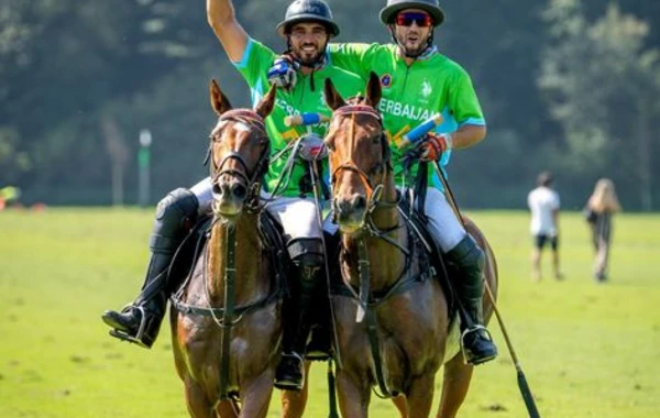 Сборная Азербайджана по конному поло вышла в финал чемпионата Европы - ФОТО