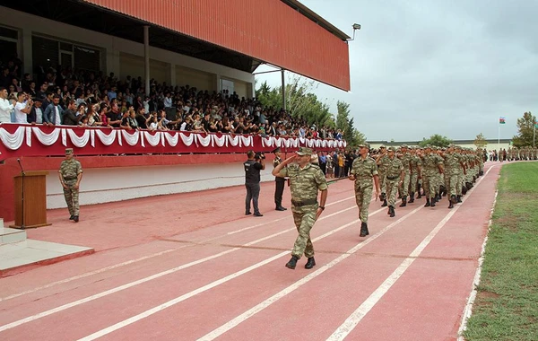 Hərbi təhsil müəssisələrində andiçmə mərasimləri keçirilib - FOTO