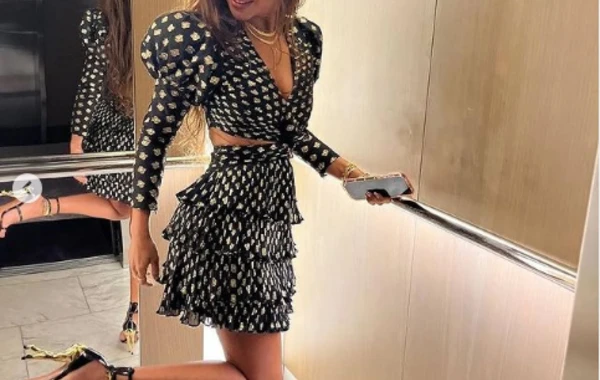 Beyonsdan sonra Günel Zeynalova da  2 975 AZN-lik ayaqqabını geyindi - FOTO