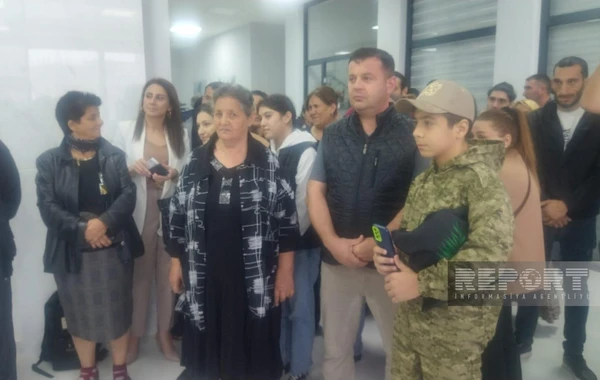 Семьям, вернувшимся в город Физули, вручены ключи от квартир - ОБНОВЛЕНО + ФОТО