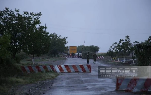 Продовольствие от РОКК выгружают в Ханкенди - ОБНОВЛЕНО + ФОТО/ВИДЕО
