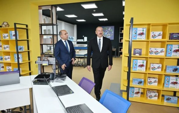 Президент Азербайджана принял участие в открытии нового здания полной средней школы №11 города Хырдалан - ФОТО
