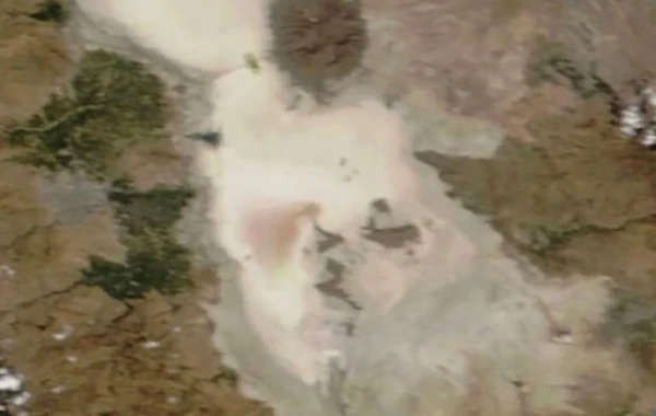 NASA Urmiya gölünün son görüntülərini yayıb - FOTO