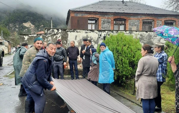 Balakəndə dolu nəticəsində ziyan dəyən evlər bərpa olunur - FOTO