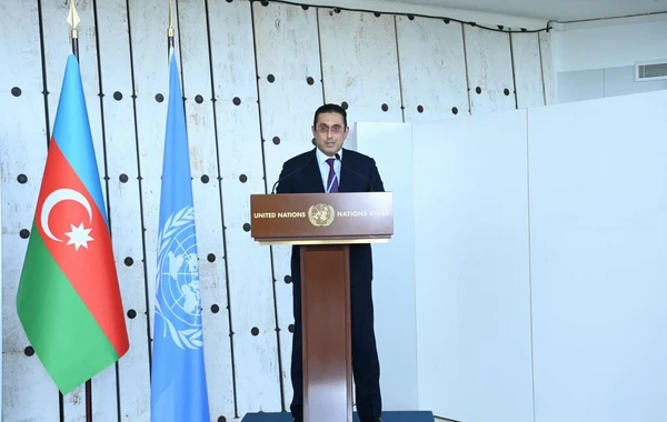 Ceyhun Bayramov BMT-nin Cenevrədəki Ofisində xalça sərgisinin açılışında iştirak edib - FOTO