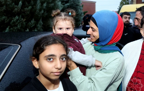 Daha 123 nəfər doğma yurda yola salınıb - FOTO