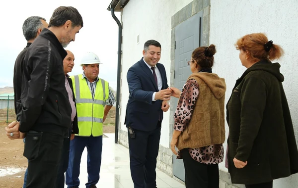 Ağalıda daha 25 ailəyə evlərinin açarları təqdim olunub - FOTO