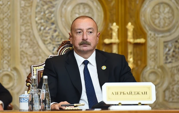 İlham Əliyev Düşənbədə Mərkəzi Asiya Dövlət Başçılarının 5-ci Məşvərət görüşündə fəxri qonaq qismində iştirak edib - YENİLƏNİB - VİDEO/FOTO