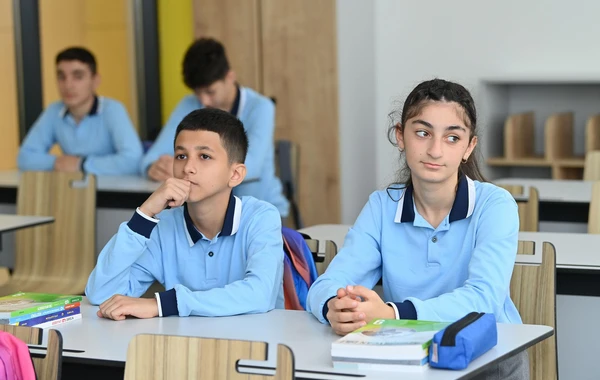 Füzulidə 30 ildən sonra ilk tədris ilinin zəngi çalınıb - FOTO