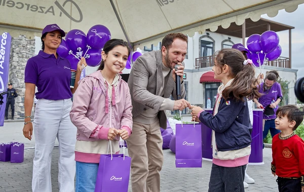 Ağalı kəndinin məktəbliləri yeni tədris ilinə Azercell ilə birlikdə başlayır! - FOTO