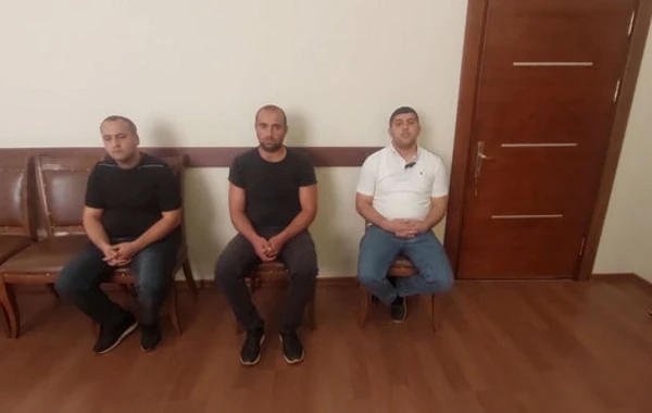 Azərbaycanda mənzildən 60 min manat pul, 20 min manatlıq qızıl oğurlanıb - FOTO