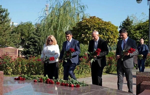 Azərbaycan nümayəndə heyəti Həştərxanda keçirilən VIII Xəzər Media Forumunda iştirak edib - FOTO
