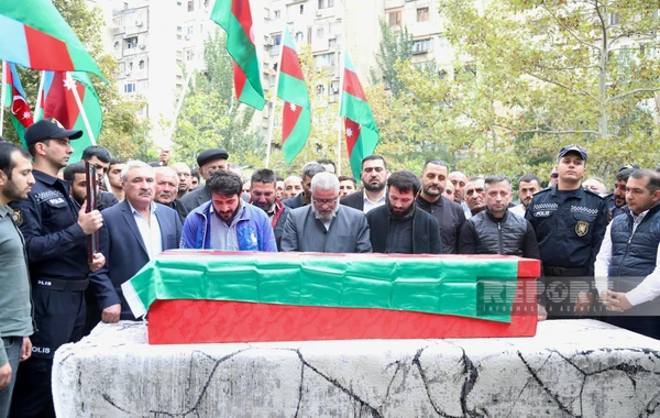 Erməni terroru nəticəsində həlak olan polis serjantı dəfn olunub - FOTO - YENİLƏNİB 2