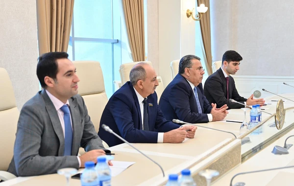 Azərbaycan və İran parlamentlərinin deputatları görüşüblər - FOTO