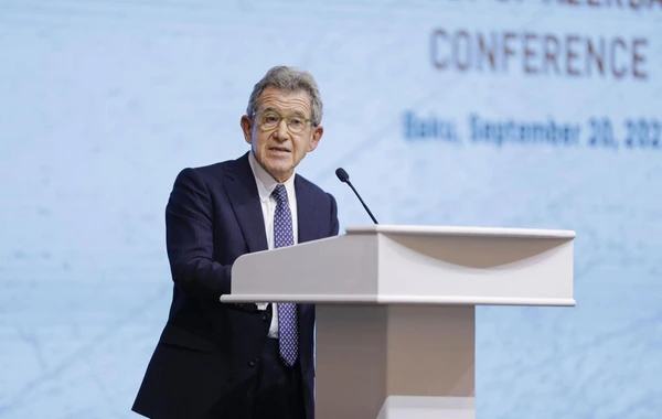 Министр: Направление нефтегазовых доходов на диверсификацию экономики увеличивает нашу мощь - ФОТО