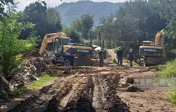 Astarada torpaq sürüşməsi olub, 10 ev üçün təhlükə yaranıb - FOTO