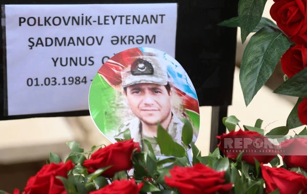 Mina terrorunda şəhid olan polkovnik-leytenant İkinci Şəhidlər xiyabanında dəfn edilib - FOTO