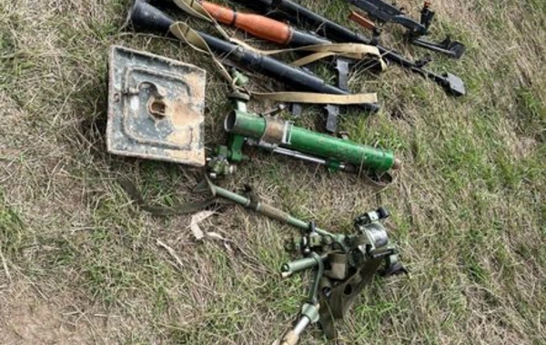 На территории Агдамского района конфискована боевая техника, оружие и боеприпасы различного назначения - ФОТО