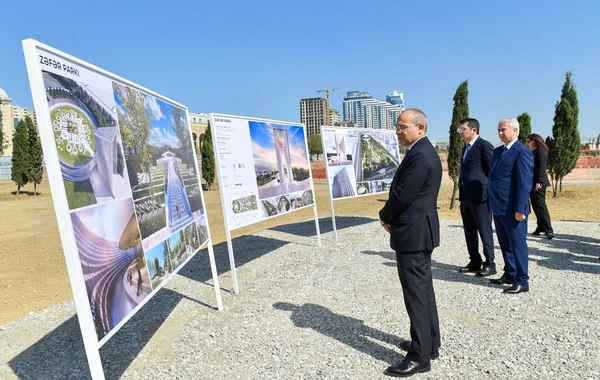 İqtisadiyyat Nazirliyinin kollektivi Zəfər Parkında olub - FOTO